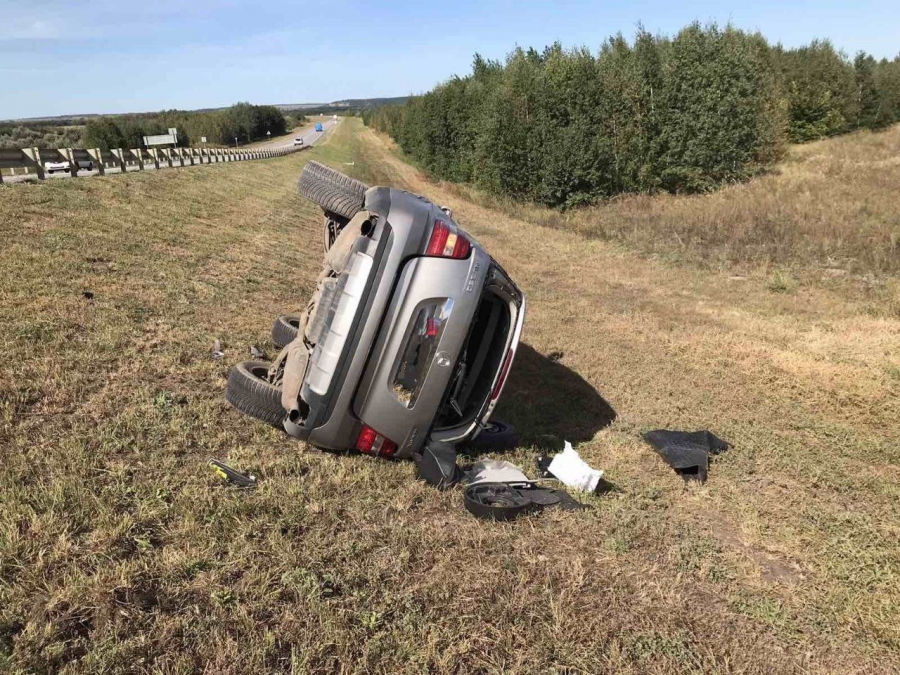 В Лысогорском районе женщина пострадала в массовом ДТП с участием «скорой»