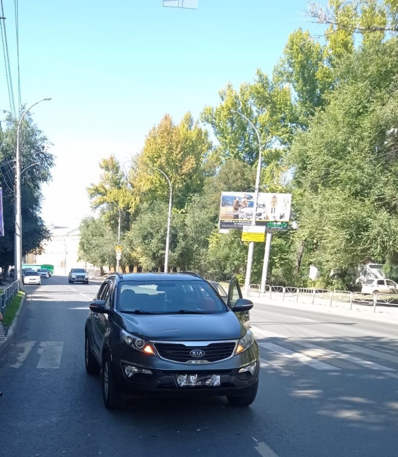 В Ленинском районе «КамАЗ» сбил 83-летнего мужчину