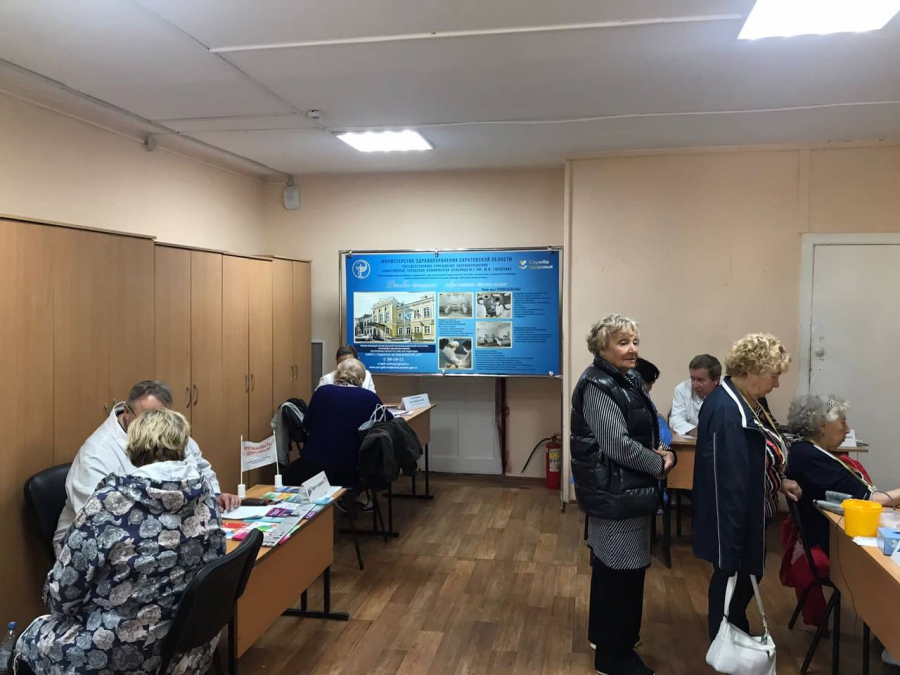 Врачи 1-й городской больницы Саратова провели осмотр более 100 ветеранов