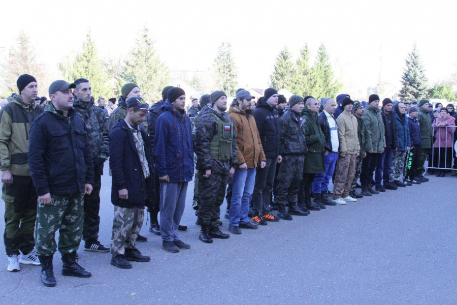 В Ртищеве работница военкомата решила отправиться на спецоперацию по контракту