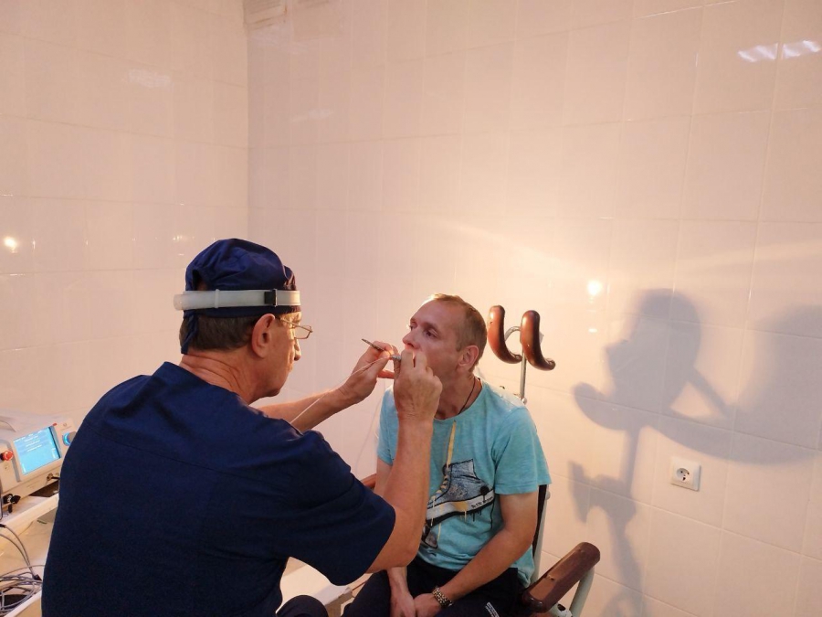 В саратовской больнице появился лазер для лечения сильного храпа