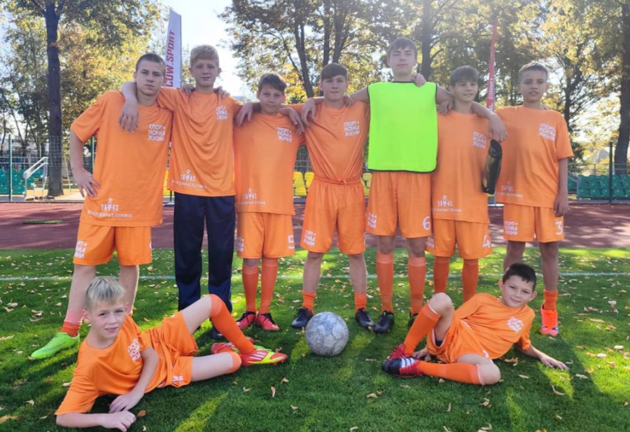 Пугачевские футболисты выиграли «Чемпионат Победителей»