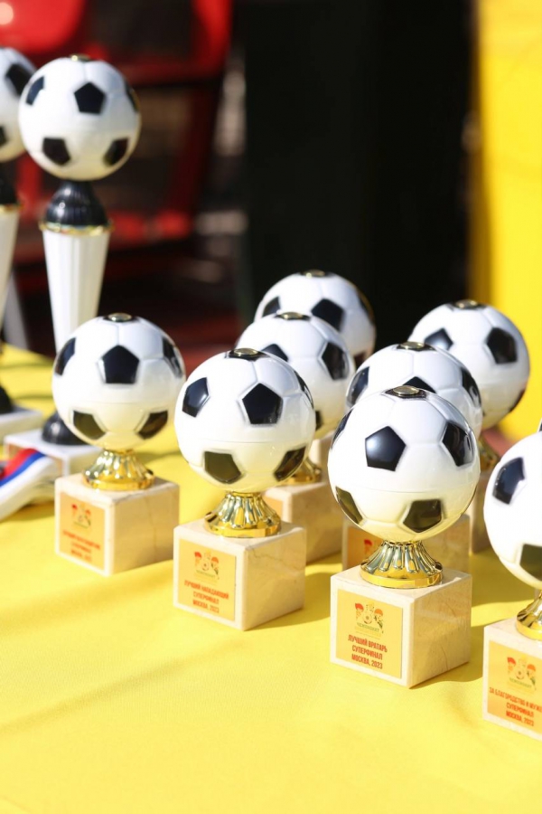 Пугачевские футболисты выиграли «Чемпионат Победителей»