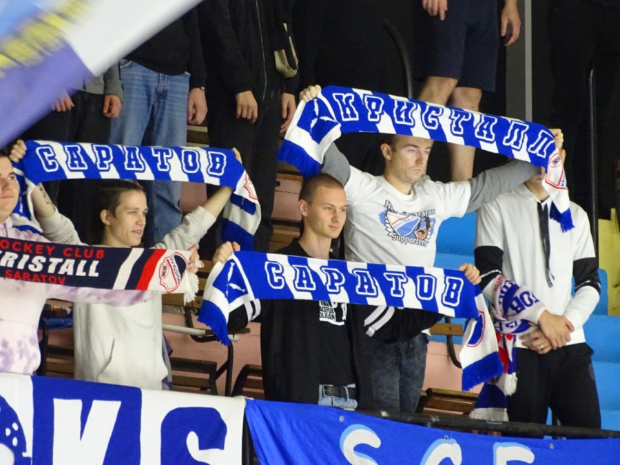 «Кристалл» уступил «Торосу» в домашнем матче