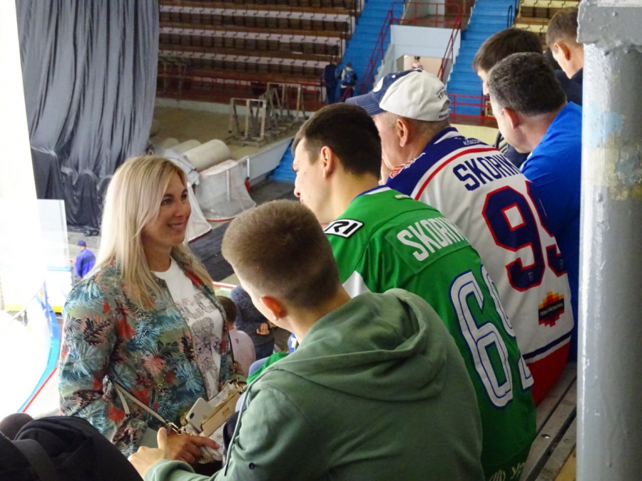 «Кристалл» уступил «Торосу» в домашнем матче