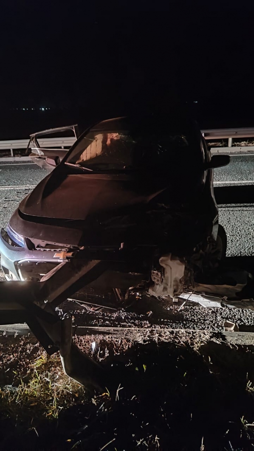 В Красноармейском районе из-за наезда на препятствие пострадал водитель «Малибу»