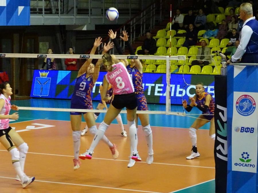 «Протон» дома разгромил новичка Суперлиги