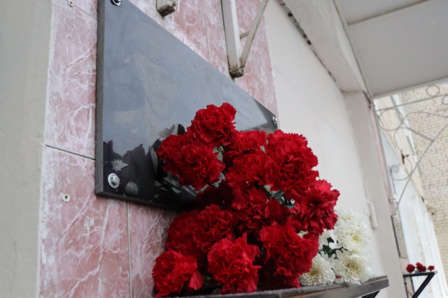 Школе в Шиханах присвоили имя земляка-Героя России Александра Потапова