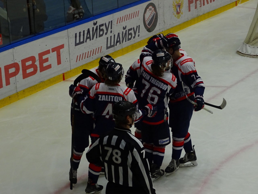 «Кристалл» обыграл финалиста Чемпионата ВХЛ