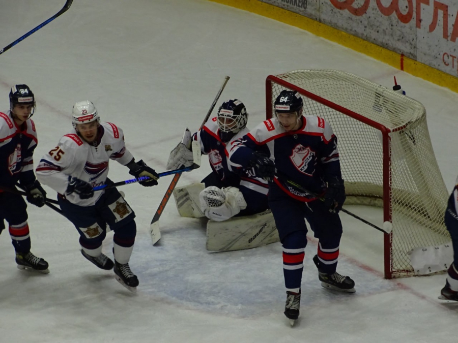 «Кристалл» обыграл финалиста Чемпионата ВХЛ