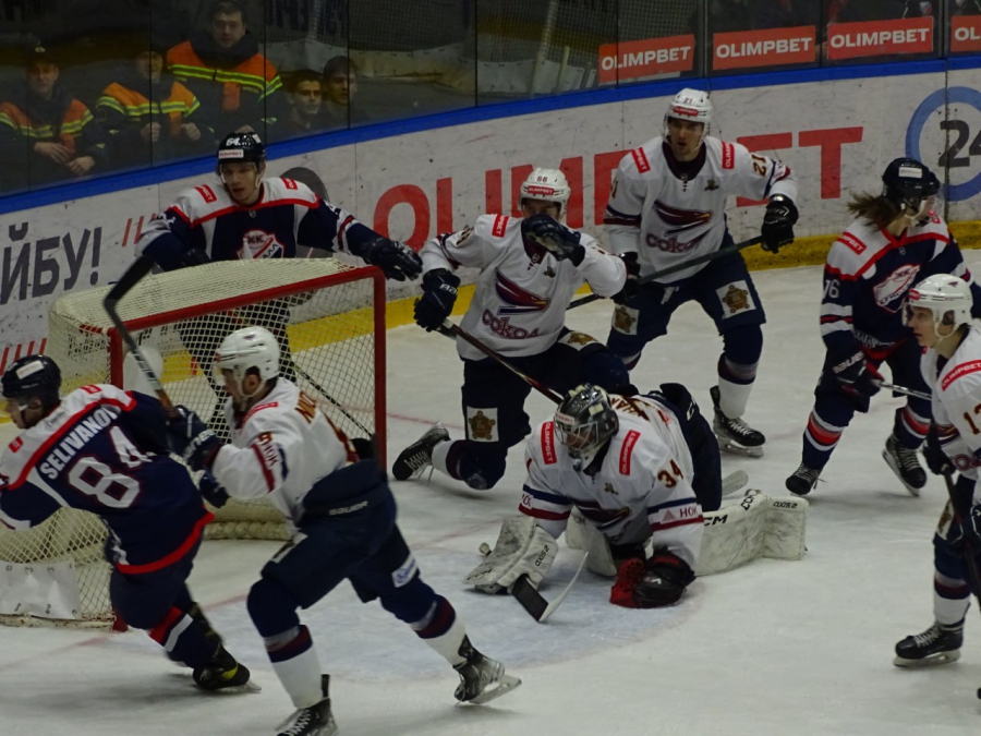 «Кристалл» обыграл финалиста Чемпионата ВХЛ