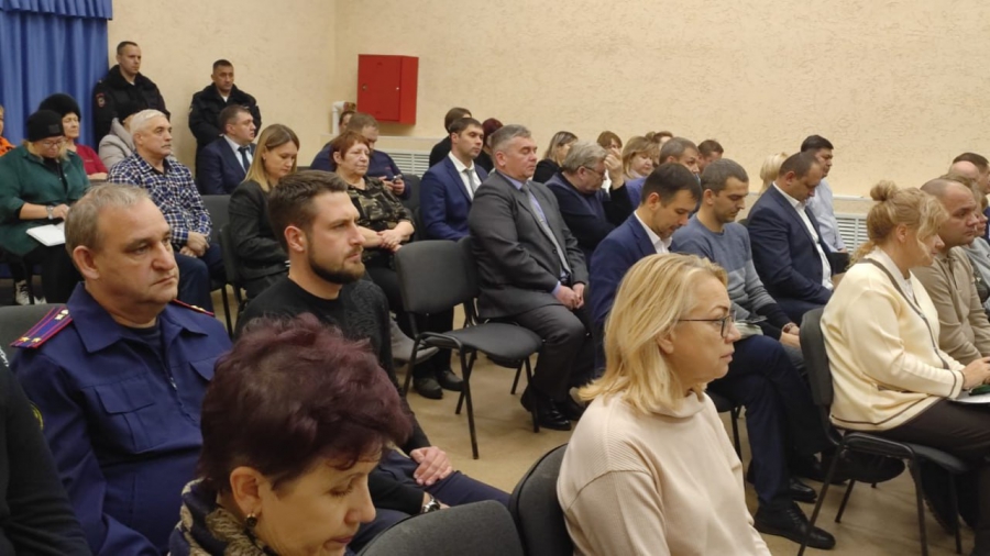 В Энгельсе из-за едкого запаха проведут мониторинг атмосферного воздуха