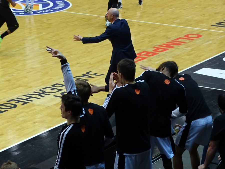 Баскетболисты «Автодора» дома проиграли «Уралмашу»