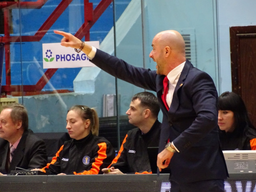 Баскетболисты «Автодора» дома проиграли «Уралмашу»