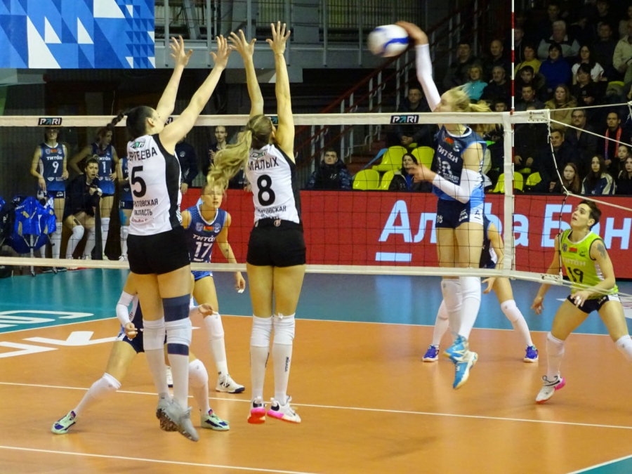 «Протон» разгромно выиграл международный матч