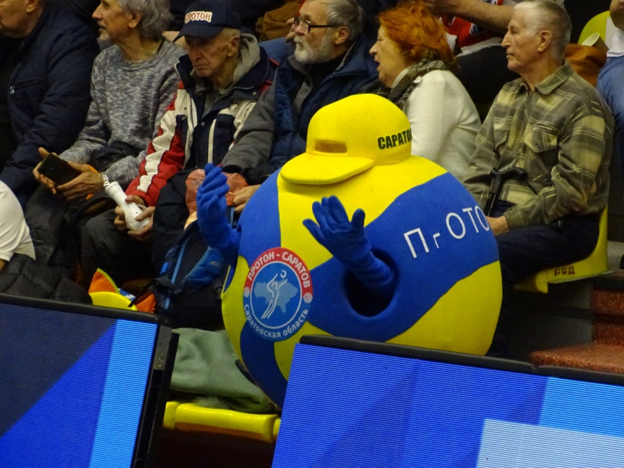 «Протон» разгромно выиграл международный матч