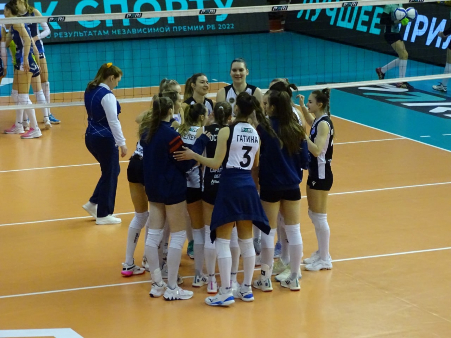 «Протон» разгромно выиграл международный матч