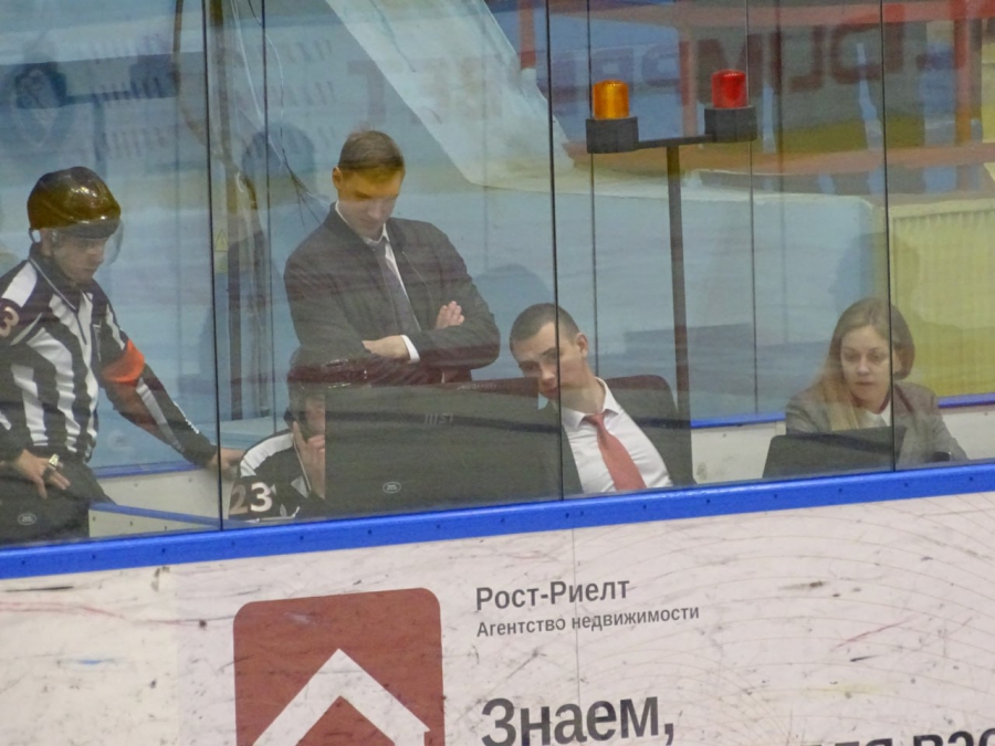 Смена наставника не помогла «Кристаллу» одержать домашнюю победу