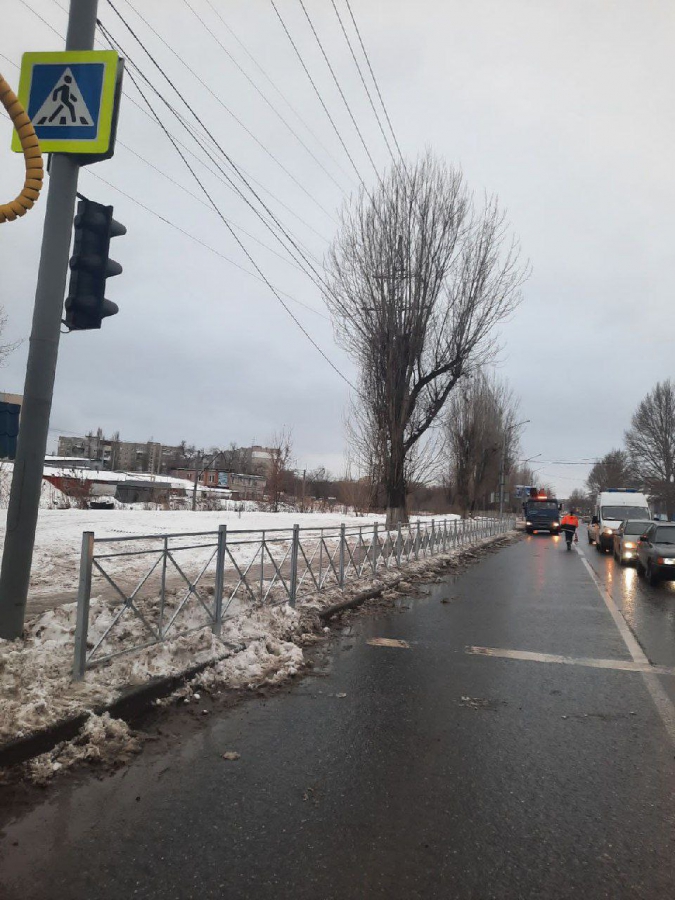В Заводском районе несколько перекрестков обезопасили ограждениями