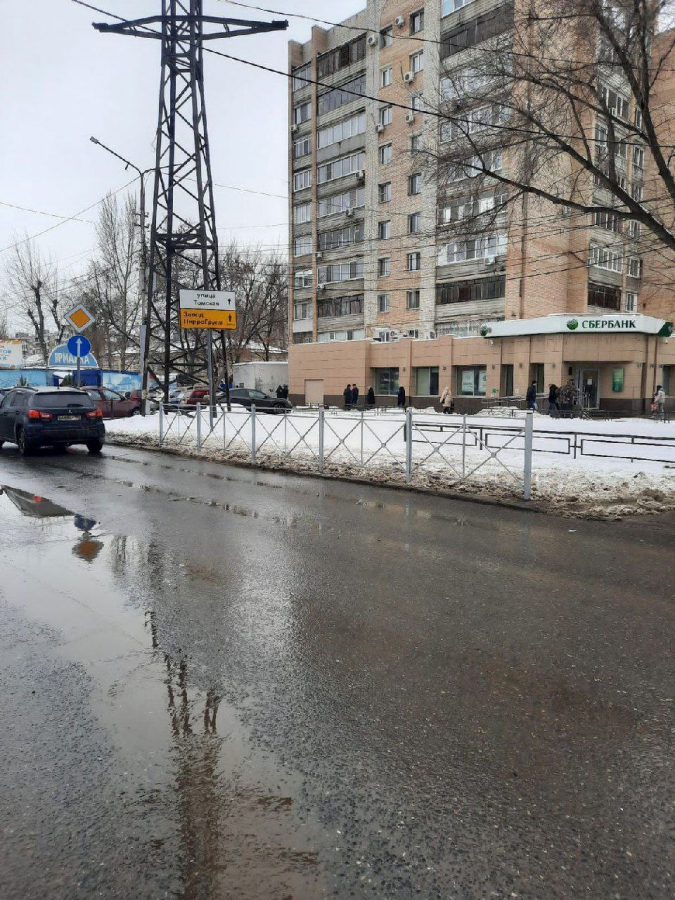 В Заводском районе несколько перекрестков обезопасили ограждениями