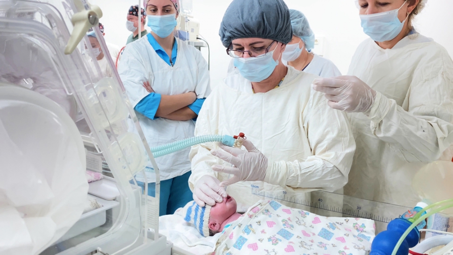 В перинатальном центре 8-й горбольницы приняли уникальные роды