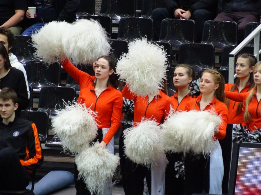 Баскетболисты «Автодора» упустили победу в домашнем матче