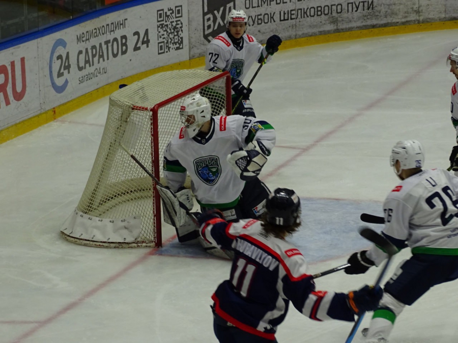«Кристалл» дважды выходил вперед в матче с «Югрой» и проиграл