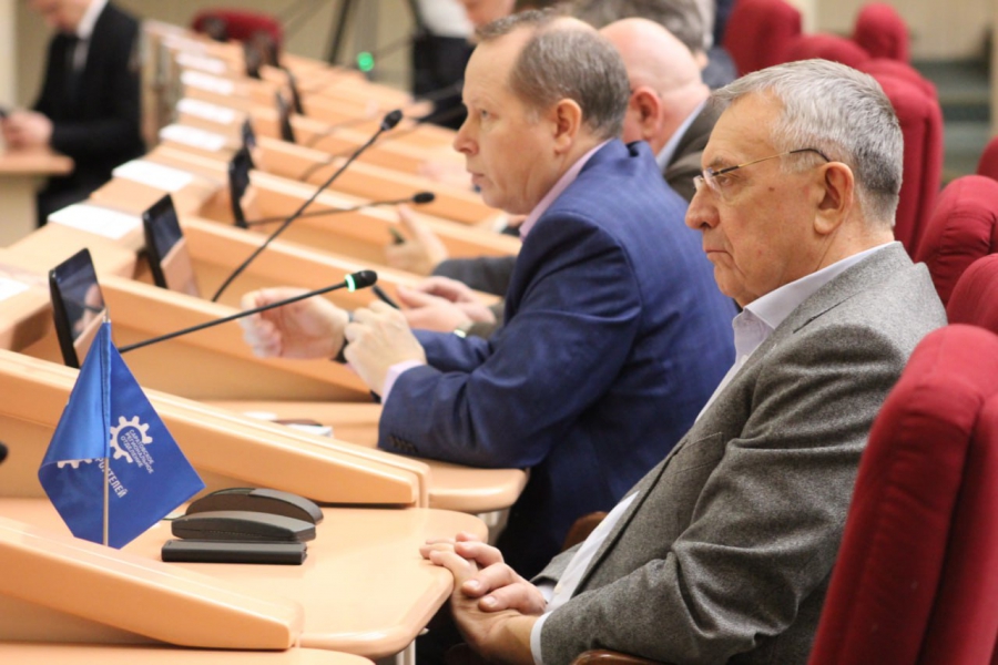 Коммунист Анидалов: Никаких концессионных соглашений с «Т Плюс» быть не должно