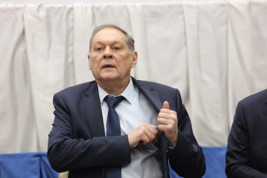 Каждый район Саратовской области получит новую коммунальную технику