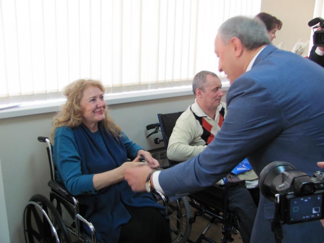 В Фонде социального страхования вручали ключи от «Лады Гранты»