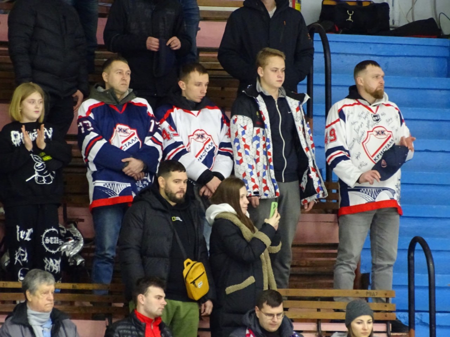 Хоккеисты «Кристалла» в Саратове пропустили 5 безответных шайб