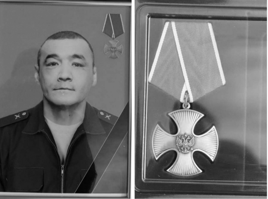 В Саратовской области простились с тремя погибшими бойцами СВО