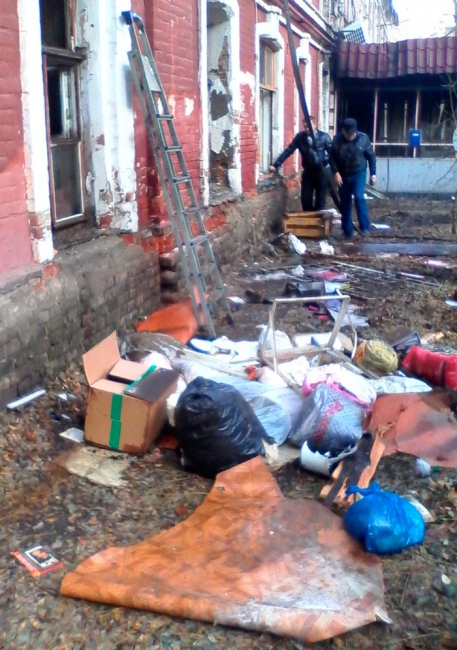 В Саратове после пожара без жилья остались более 20 семей