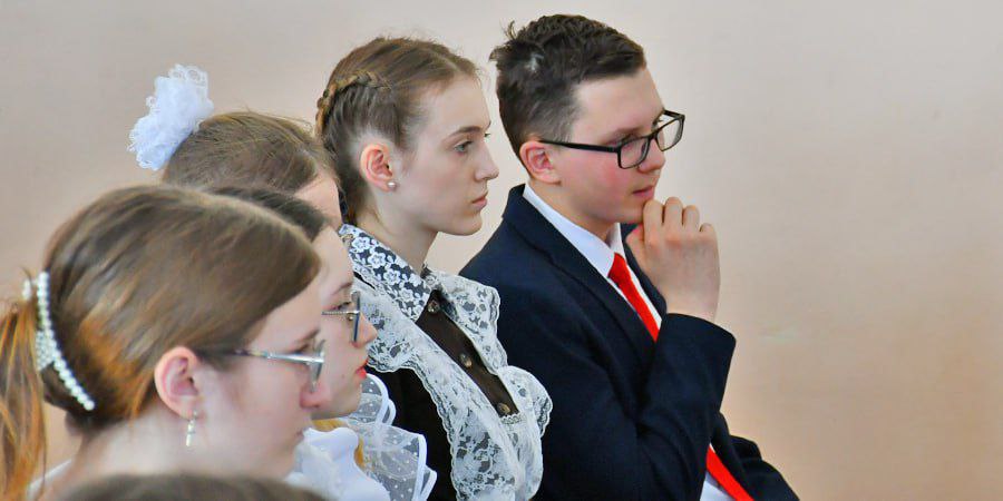 В Аткарске по инициативе школьницы появится памятник участникам спецоперации