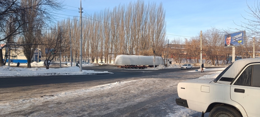 На улицах Саратова увидели новый трамвай «Богатырь»