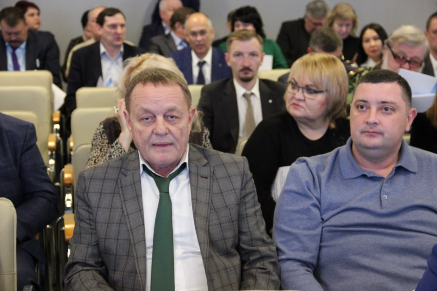 Гололед. Из-за неправильного планирования потребовалась новая партия реагентов