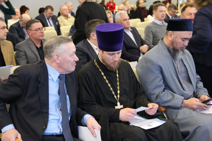 Гололед. Из-за неправильного планирования потребовалась новая партия реагентов