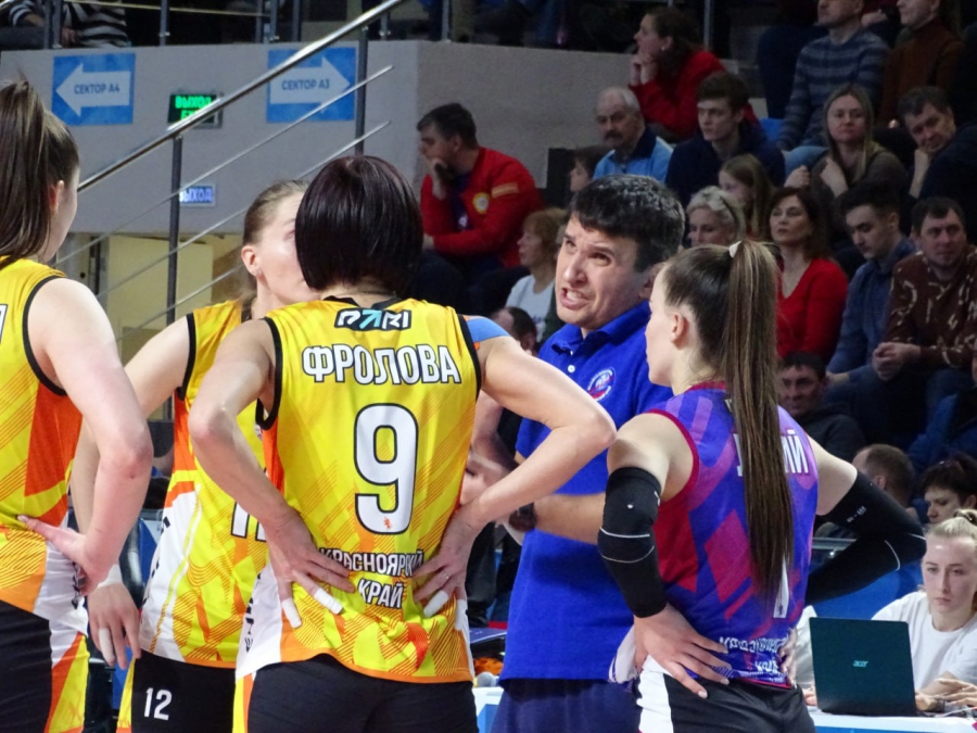 Саратовские волейболистки победили в первом матче в «Протон-Арене»