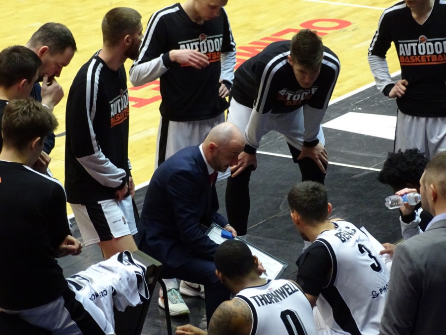 Баскетболисты «Автодора» выиграли 6-й матч подряд