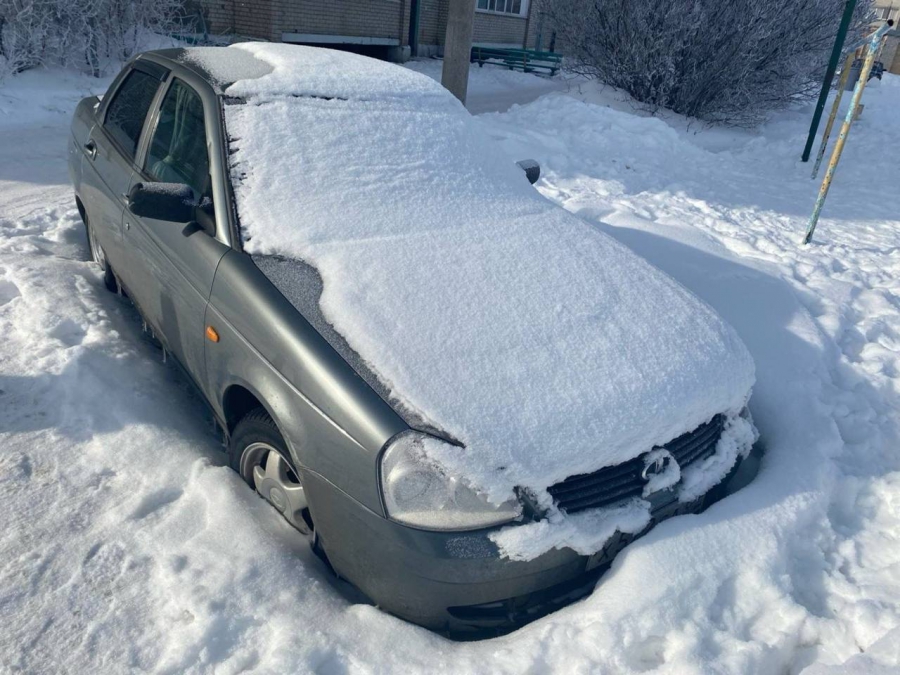 Под Вольском мать двух детей может лишиться «Приоры» из-за невыплаты алиментов