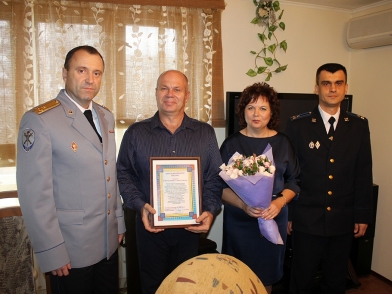 В ГУ МВД поздравили одного из старейших ветеранов