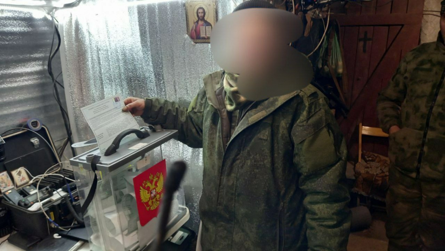Бойцы казачьего отряда «Ермак» на СВО принимают участие в голосовании президента