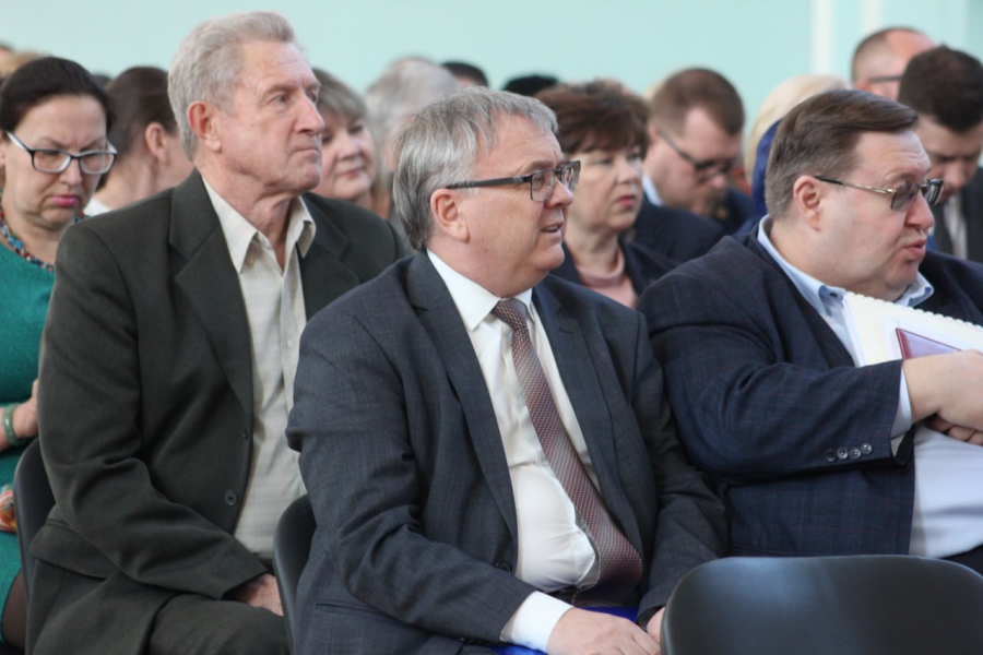 В Пугачевском поселке сохранят детскую поликлинику