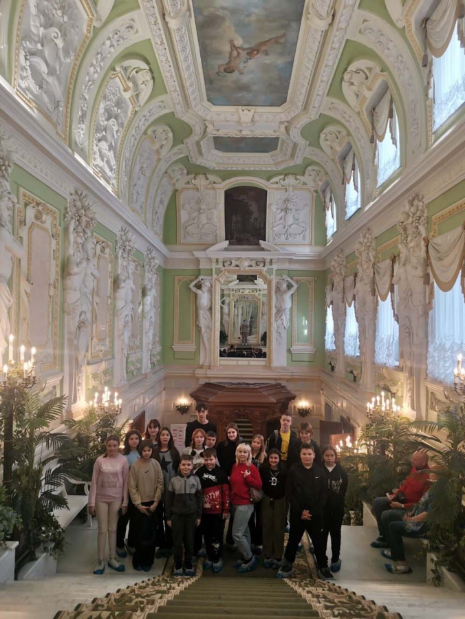 Более 300 саратовских детей посетили Нижний Новгород на тематическом поезде