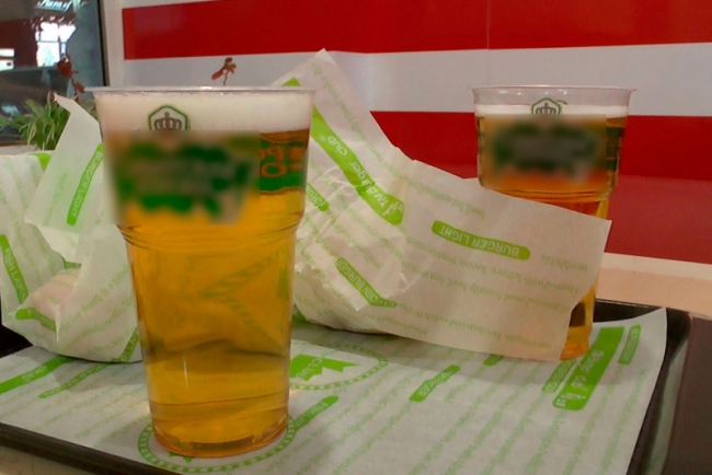 Полицейские нашли нарушения в кафе-кальянной на Московской