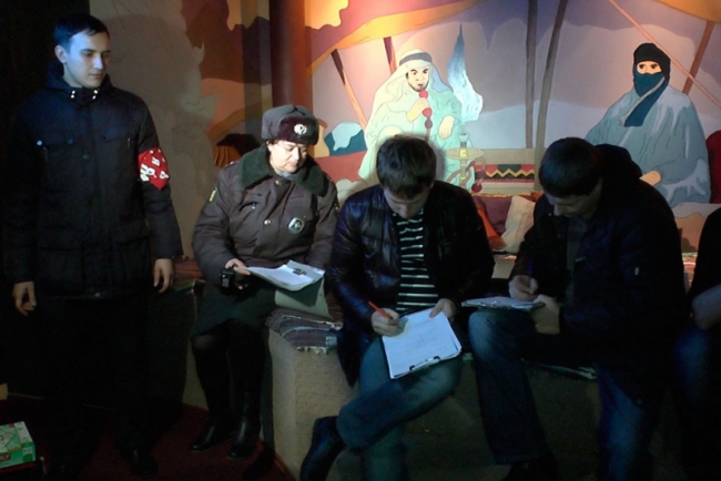 Полицейские нашли нарушения в кафе-кальянной на Московской