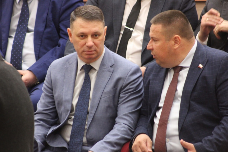 В Саратовской области с начала мая поднимут зарплаты водителям «скорых»