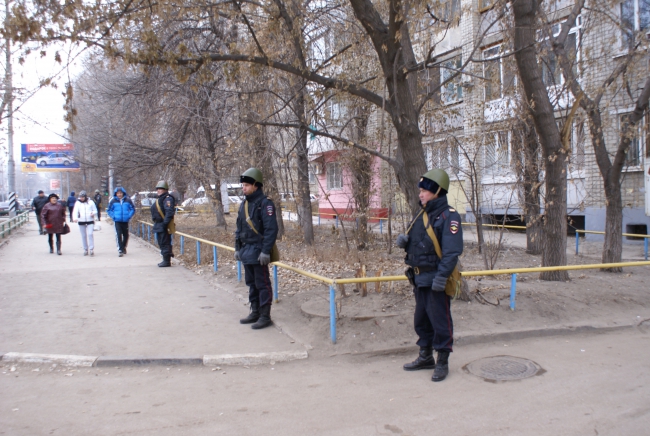 В драмтеатре освобождали заложников
