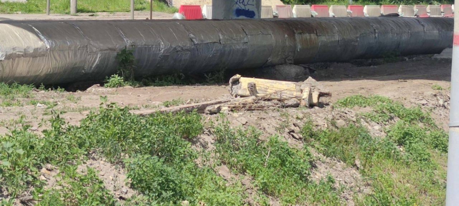 В Саратове с Алтынского моста рухнула часть железобетонной ограды