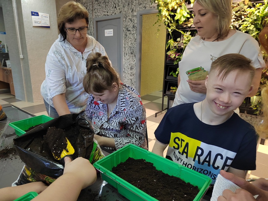 «Газпром трансгаз Саратов» провел мастер-классы для детей с особенностями развития